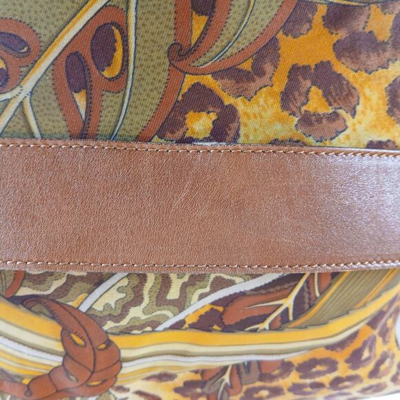 Salvatore Ferragamo Jungle Leopard Shoulder Bag - Picture 11 of 16